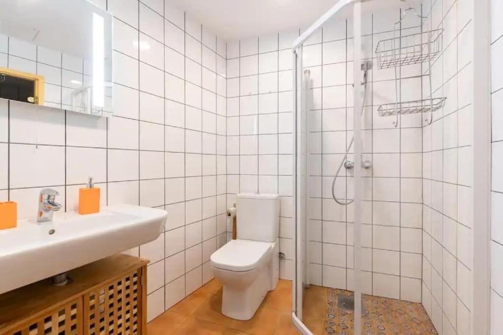 Korter Cozy 3 Story House In Old Town Tallinn