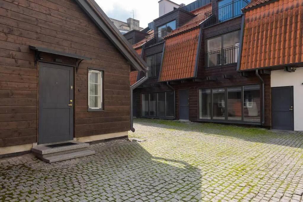 Korter Cozy 3 Story House In Old Town *